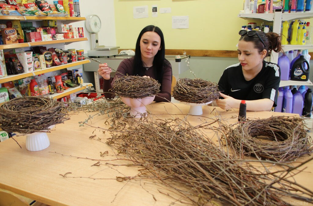 USKRSNA PRIČA NAŠE ŠKOLE