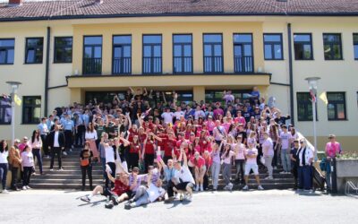 OPROŠTAJ OD SREDNJE ŠKOLE UZ NORIJADU